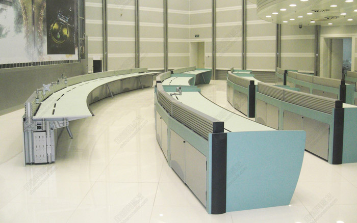 北京首都機(jī)場(chǎng)航空管制指揮中心調(diào)度臺(tái)案例照片